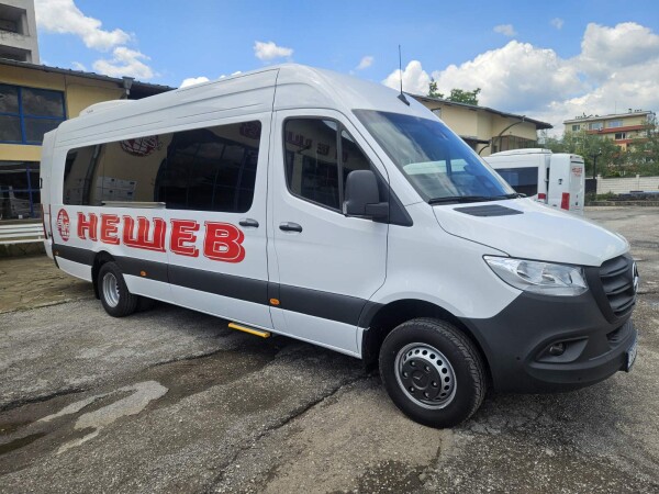 Mercedes Benz Sprinter 519